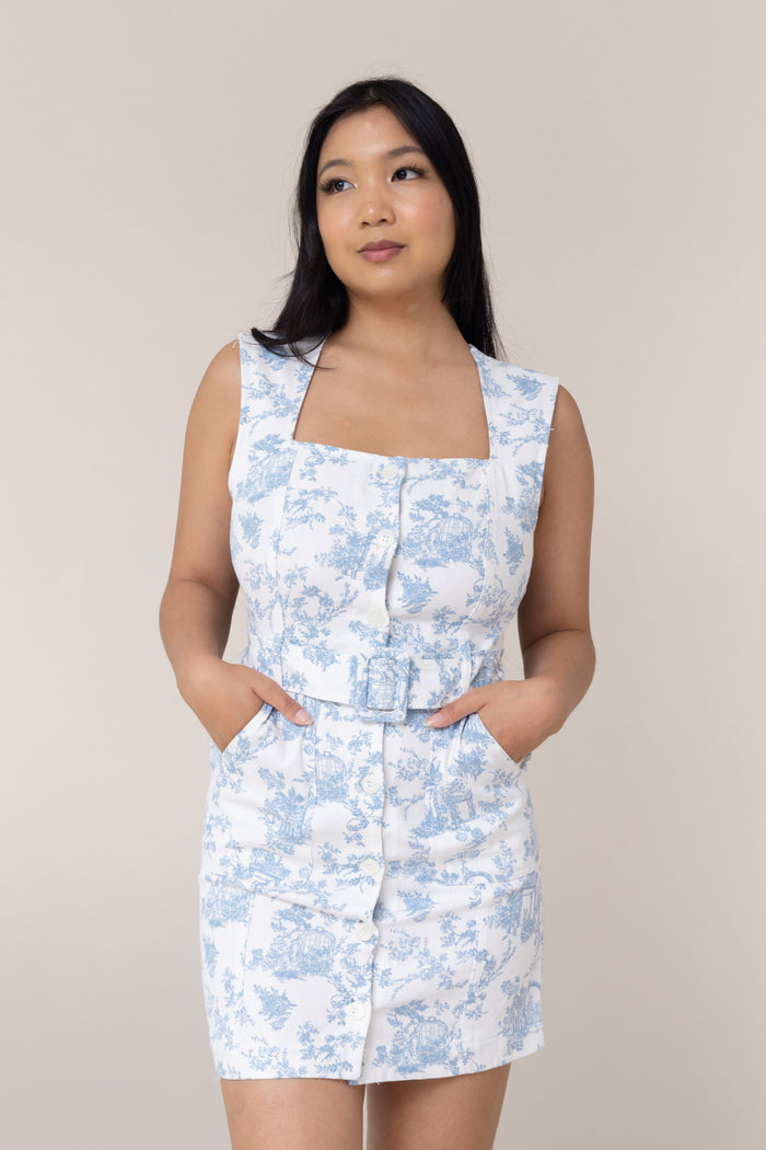 white blue floral flower pencil mini dress belted waist button down closure side pockets square neckline sleeveless