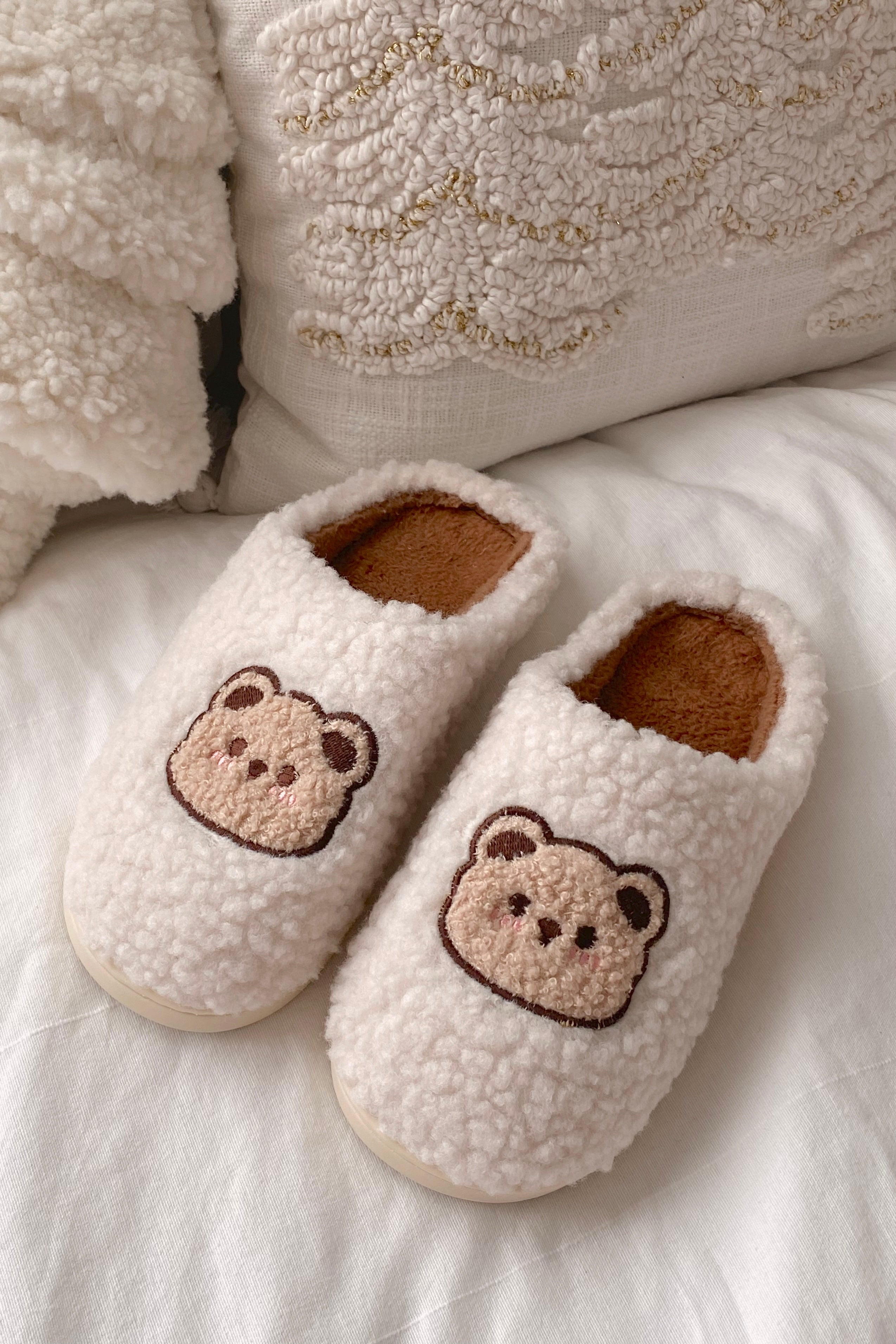 Teddy bear slippers discount cheap