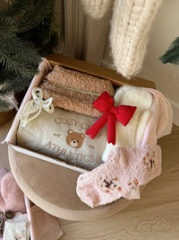 cozy gift box with aesthetic sweater cosmetic pouch fuzzy socks mittens claw clip bow bag charm loungewear winter fashion or gifting cozy accessories holiday christmas gift