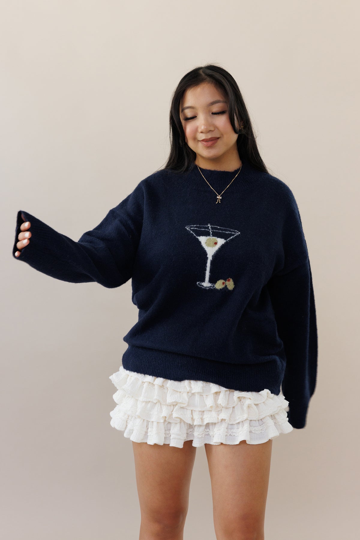 dark blue knit sweater pullover oversized long sleeves round neck knitwear martini glass olives