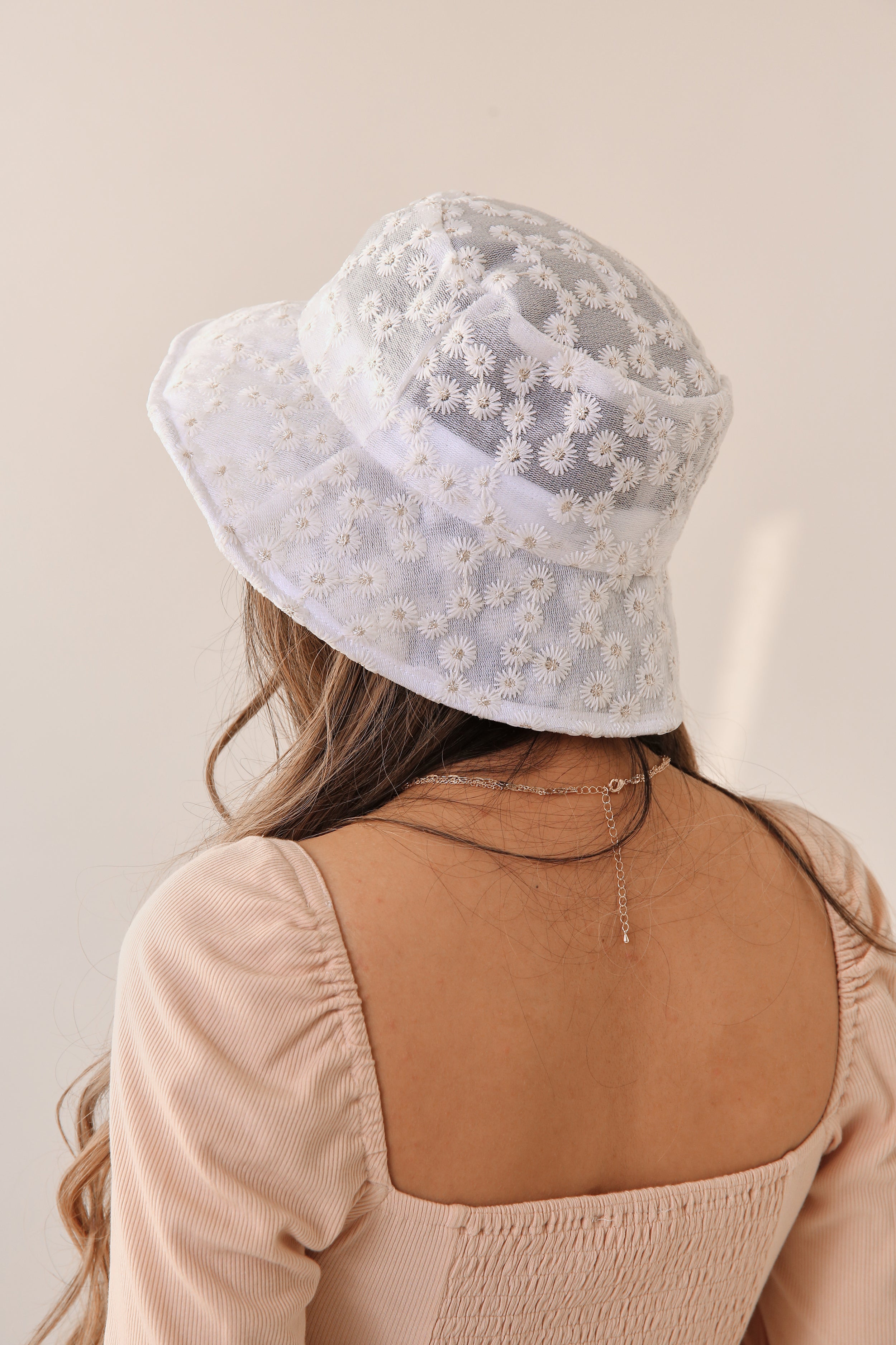 【NIEEH】DAISY BUCKET HAT Miss Daisy Mesh Bucket Hat – Wild Rina