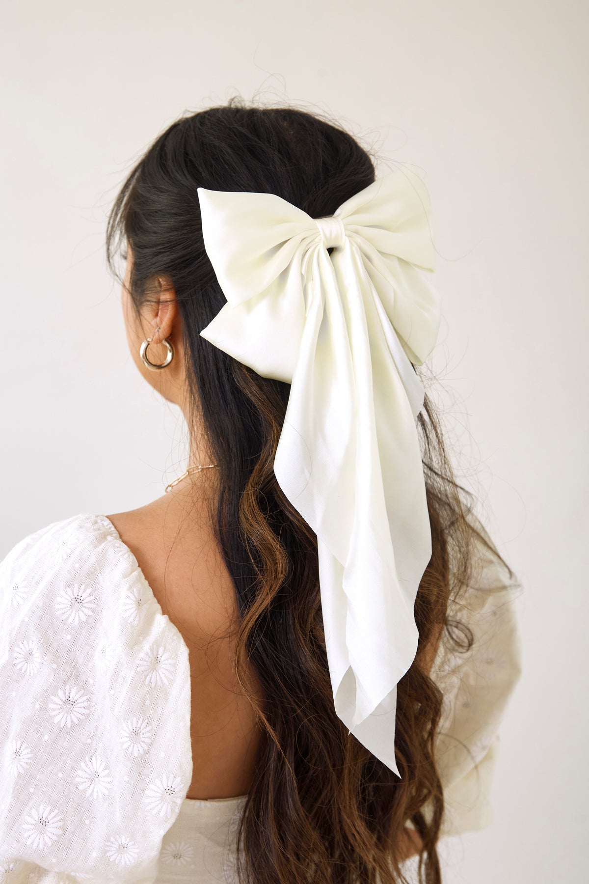Hair Bow - Ivory